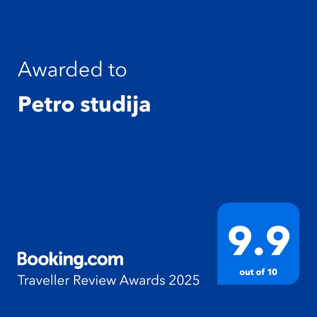 Petro Delux Apartments Kaunas Dış mekan fotoğraf